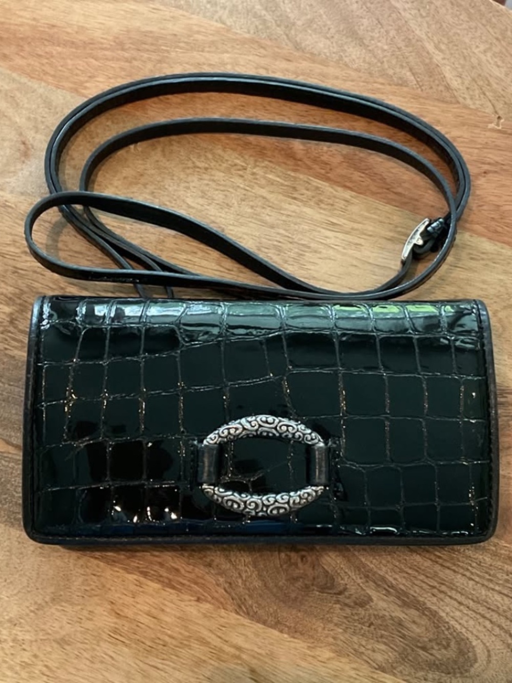 Brighton Patent Lather Wallet Crossbody Bag Clutch